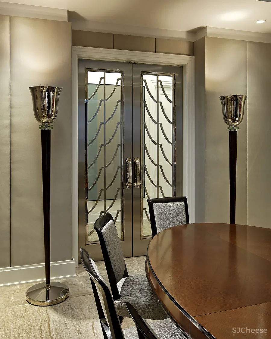 Douglas | 具有历史感和现代感的迷人空间 首