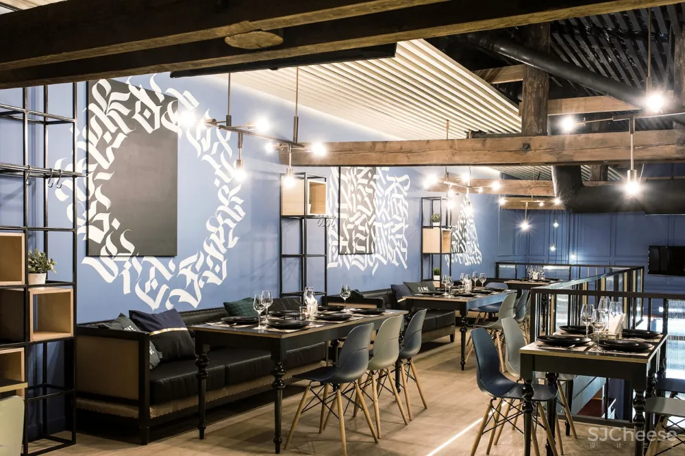 233m²圣彼得堡Cherdak工业风酒吧 CARTELLE DESIGN