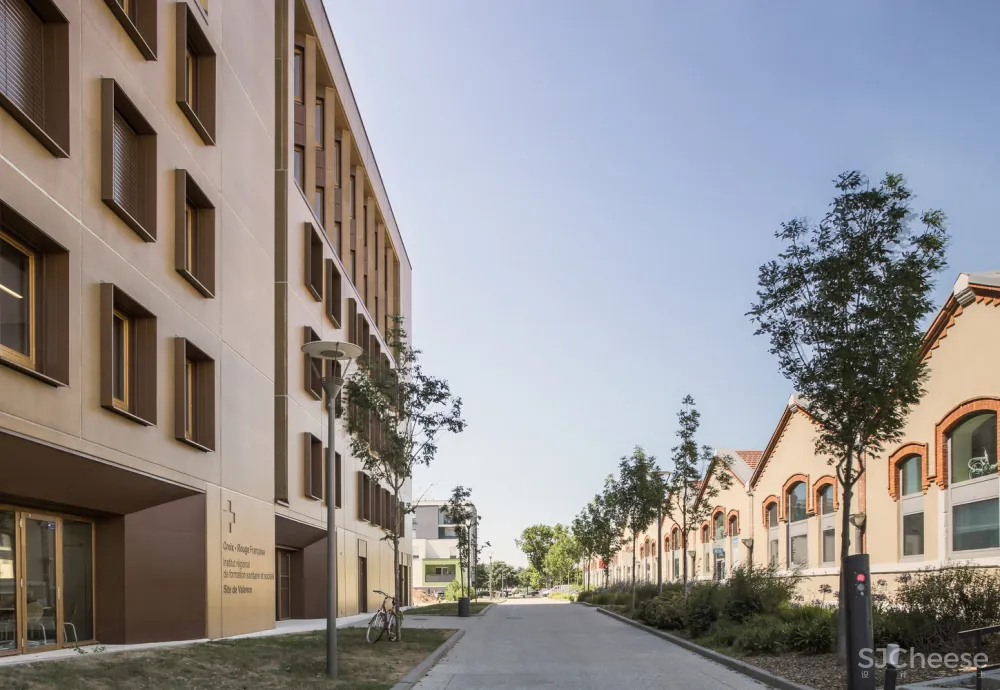 Regional Health and Social Training Institute Face À...