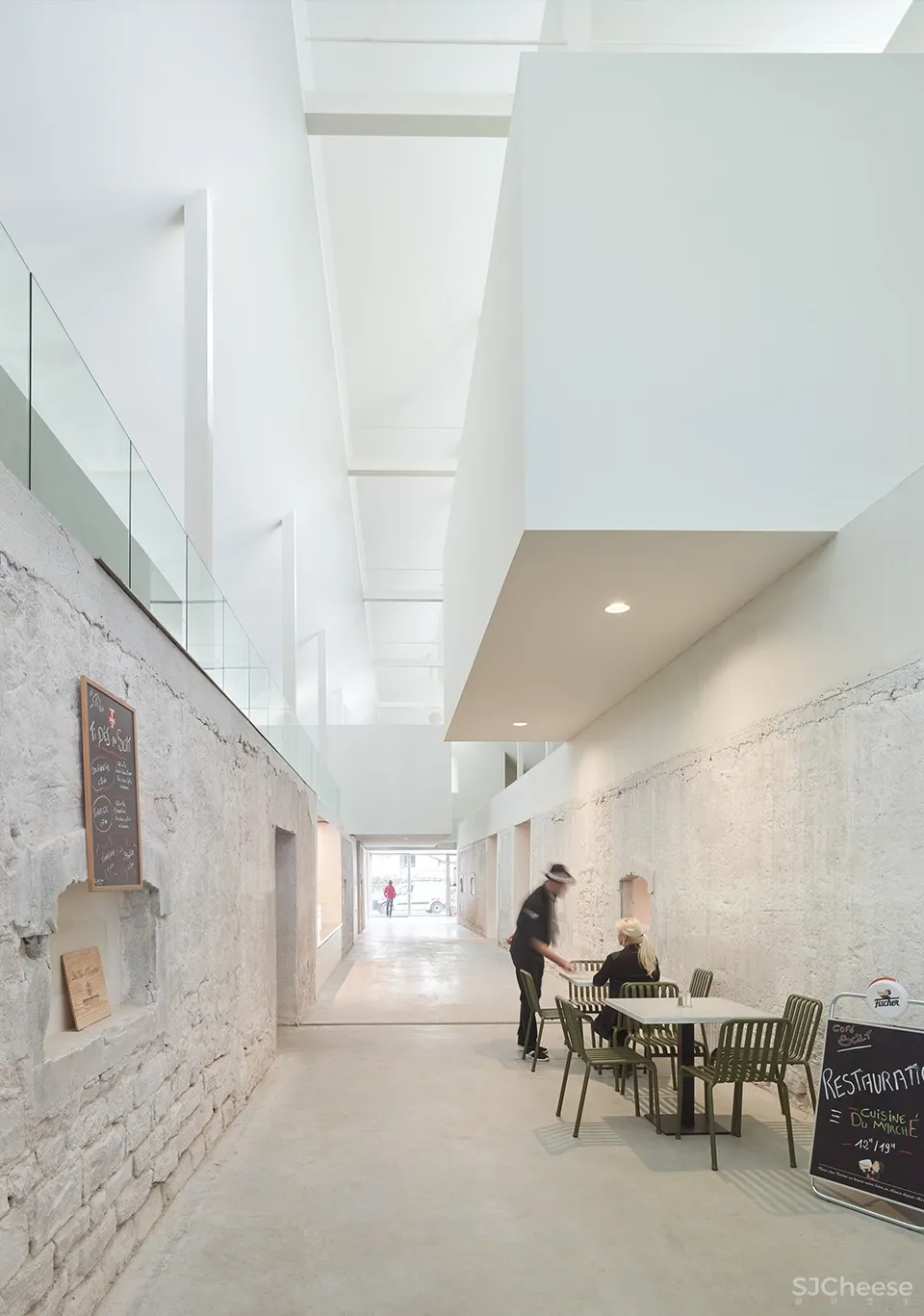 Schiltigheim室内集市和展览空间,法国 / Dominique Coulon & associés 首