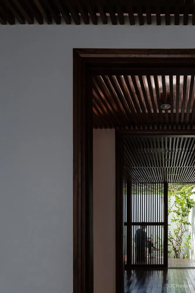 rear studio + AHO design studio | 柬埔寨YT House