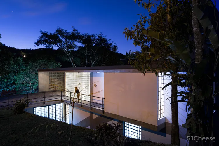 Jambreiro House Marcos Franchini + Flávia Lutkenhaus