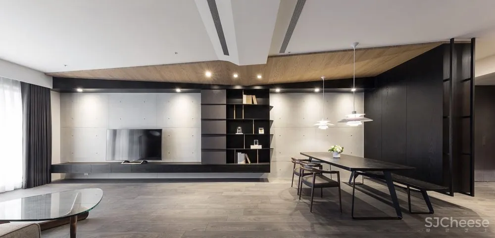 现实主义·口木平方 乘四研究所