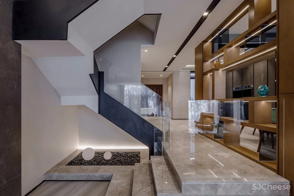 光影·Blues——350㎡南京颐和南园联排别墅