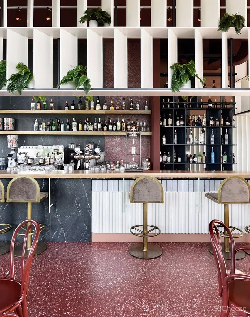 拼贴风格的室内空间，希腊Lofos酒吧 | Ark4lab 首