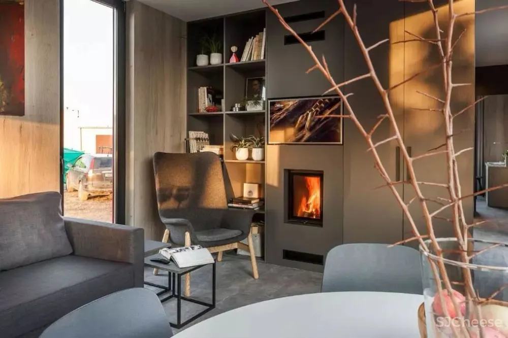 一对夫妇,羡煞旁人的森林住宅