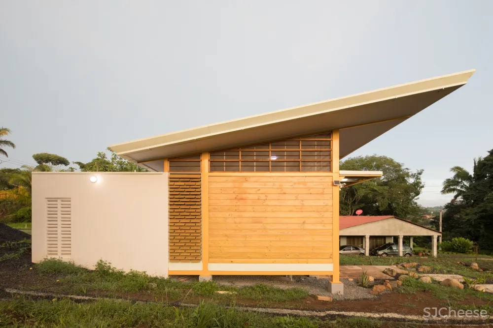 Esparza 住宅 / YUSO