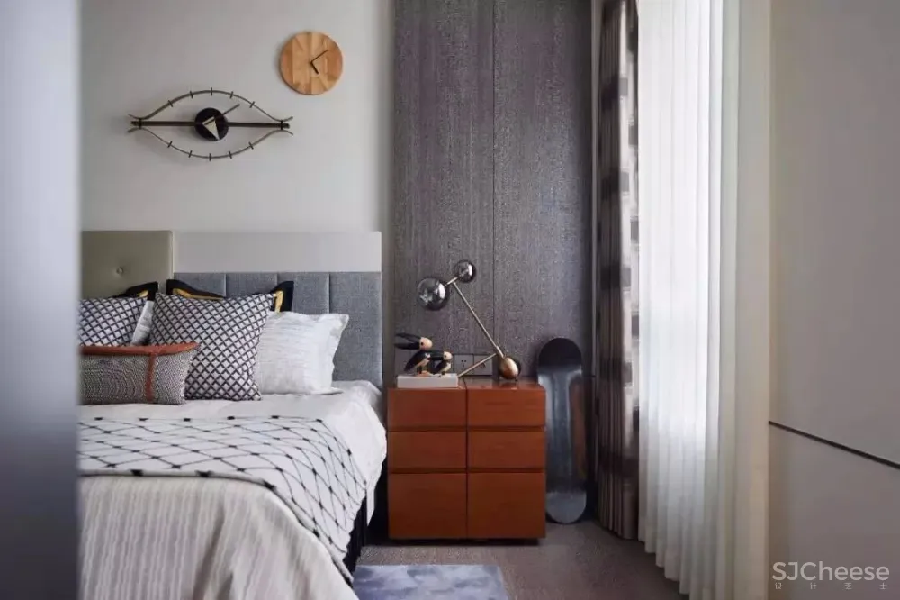 时代雕琢下的摩登理想国