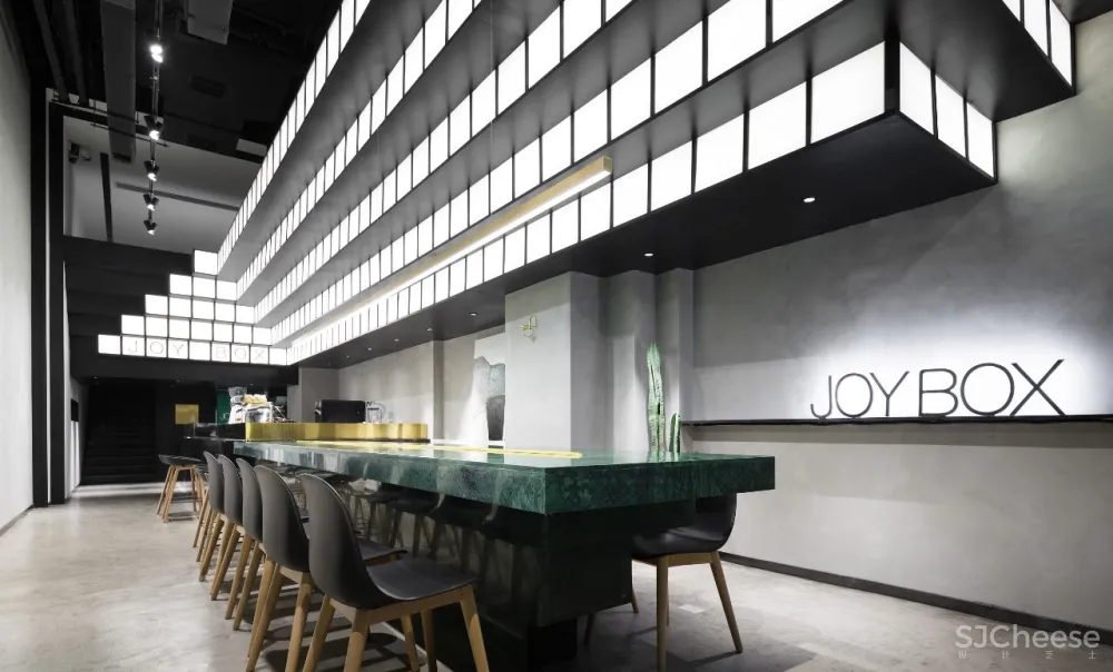 朴开十向新作首发 | 给盒子订制了新衣服