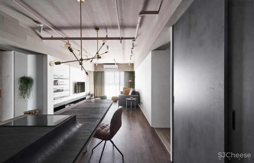 台中慕森设计 | 一半LOFT轻工业风，一半极简侘寂美学