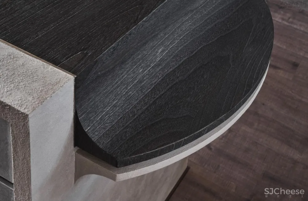 台中慕森设计 | 一半LOFT轻工业风，一半极简侘寂美学