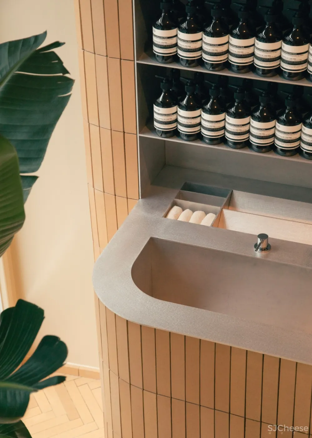 首发 | Bernard Dubois：将童年记忆导入布鲁塞尔的Aesop内部设计