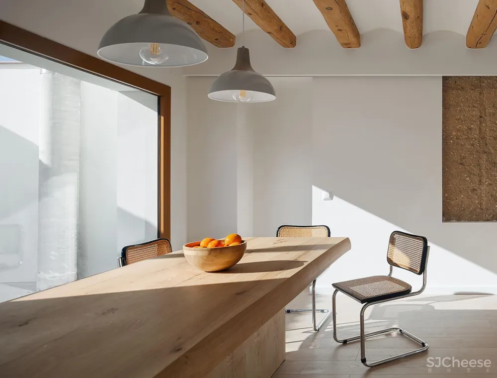 Hiha Studio：西班牙Cal Jordi&Anna住宅 首