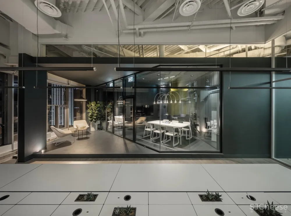 Grammarly Office / balbek bureau