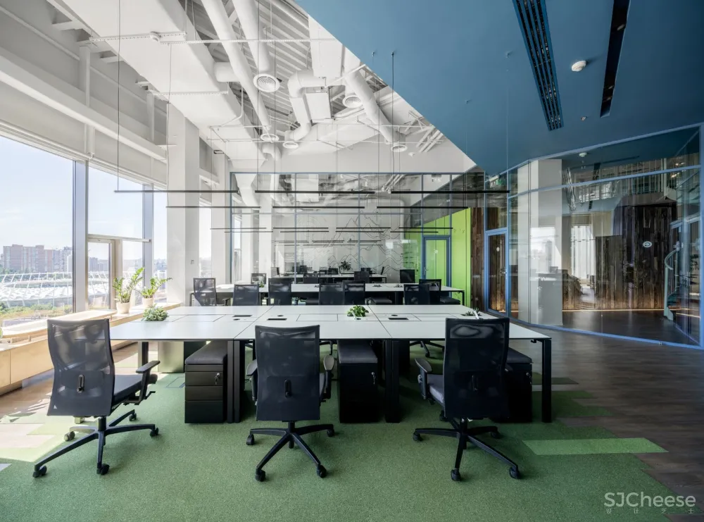 Grammarly Office / balbek bureau