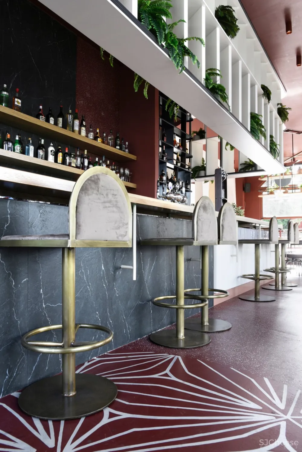 首发 | Ark4Lab of Architecture 红色和材料的碰撞:希腊 Lofos鸡尾酒吧