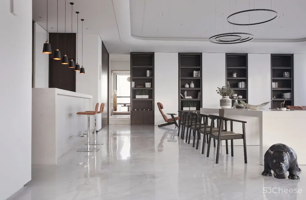 600m²天空之镜丨高空俯瞰城市边际