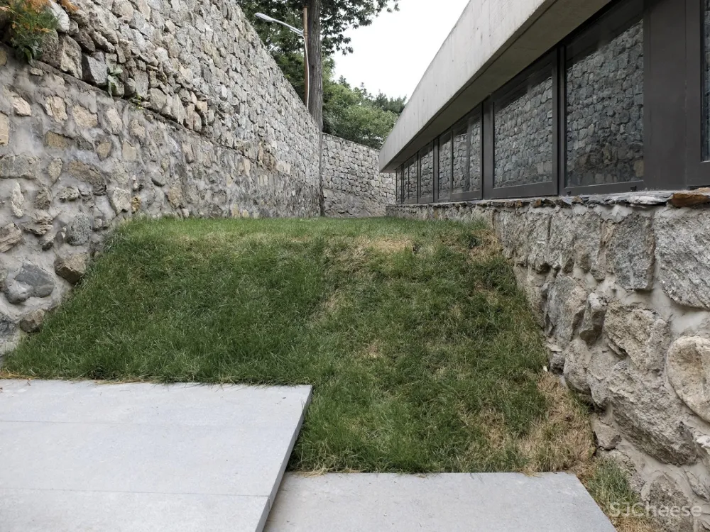 最新 | 木答答木建筑事务所:北京长城下的住宅