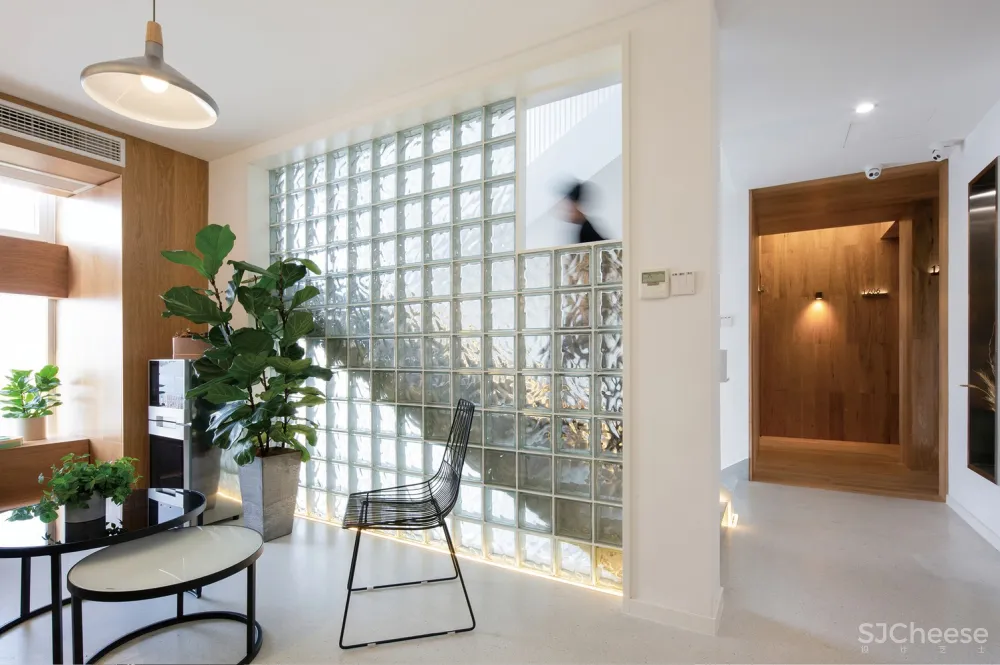 园艺接待中心室内设计 / 森上设计