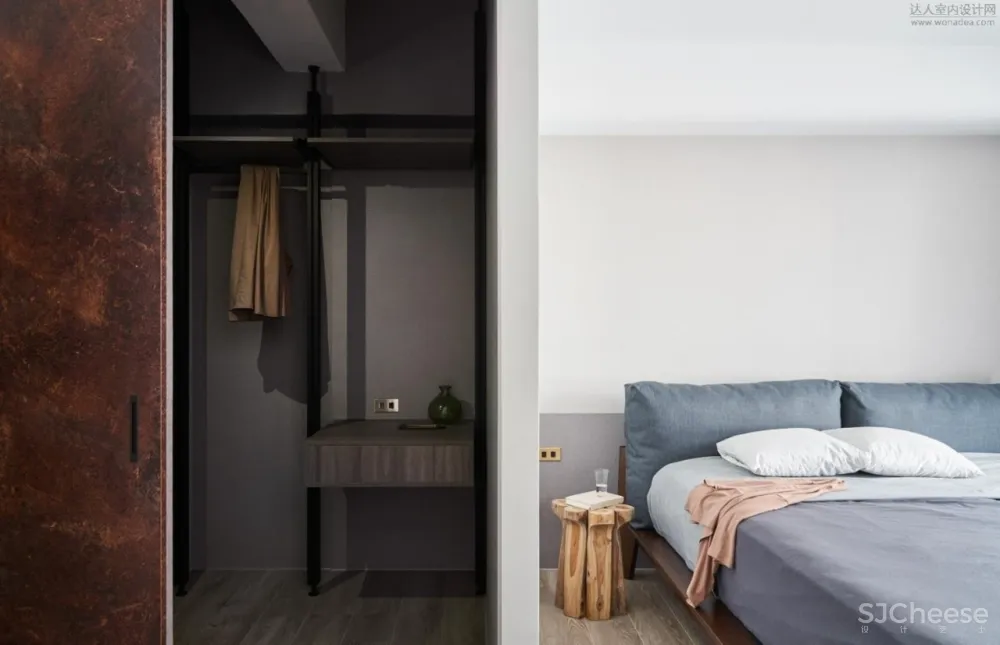 台中慕森设计 | 一半LOFT轻工业风，一半极简侘寂美学