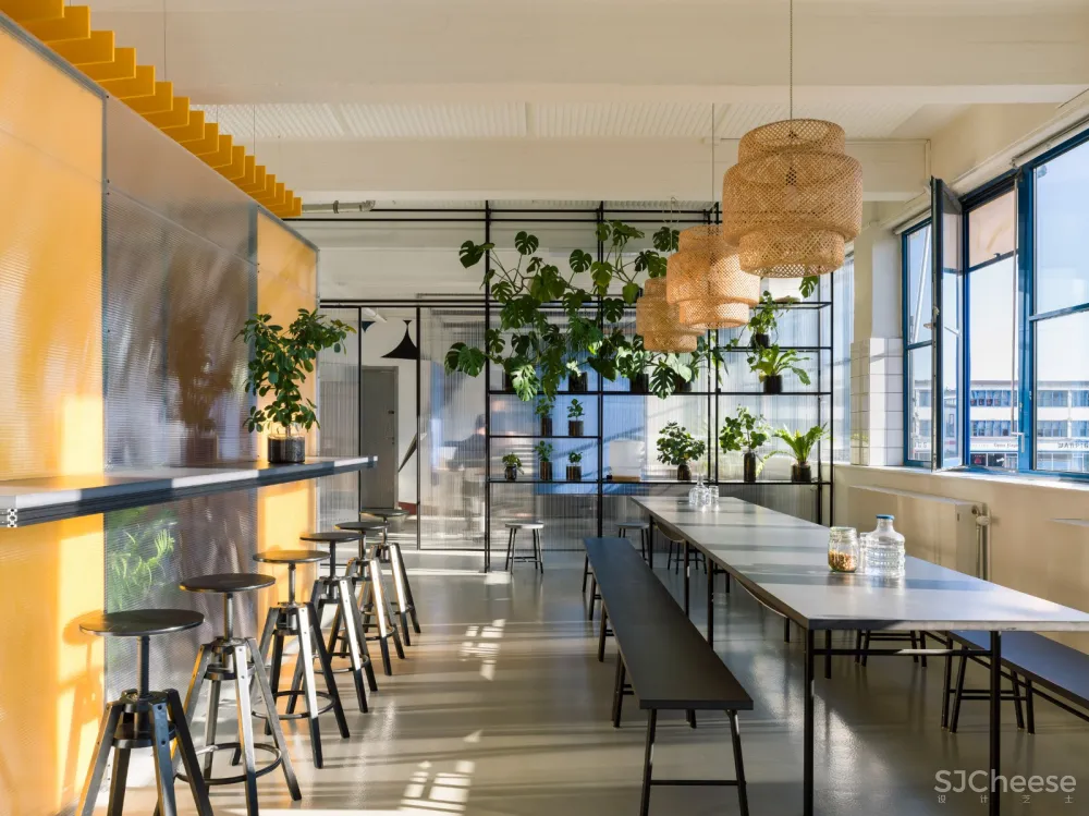 新作 | 丹麦:Spacon & X为Space10创建更灵活的工作空间