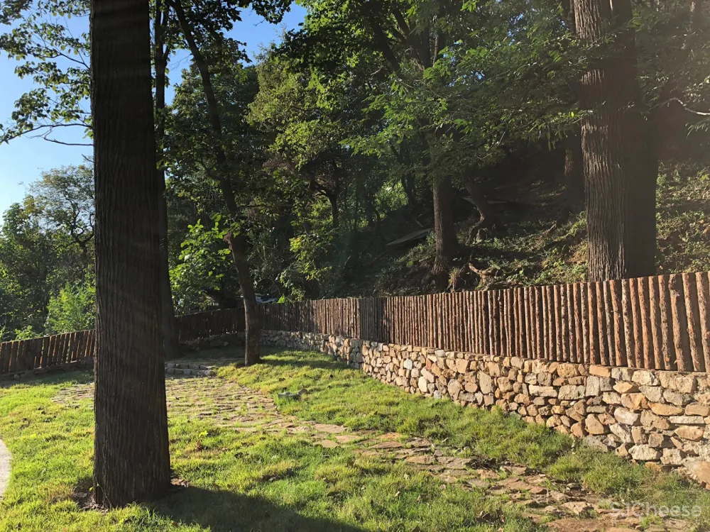 王家疃村柿园民宿,威海 / 三文建筑 / 何崴工作室