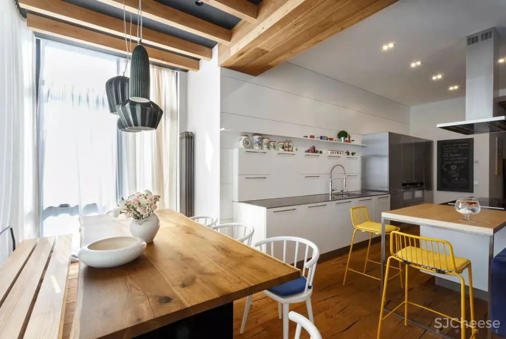 客厅有横梁?别怕,这里有妙招!