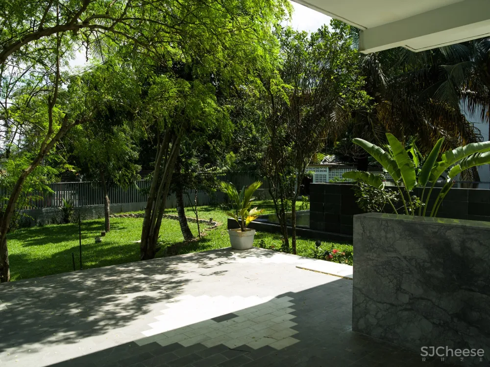 Lepic精品酒店改造,科特迪瓦 / Paola Bagna