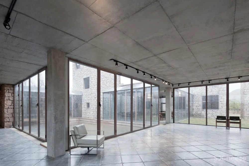 红石山房 / 百子甲壹