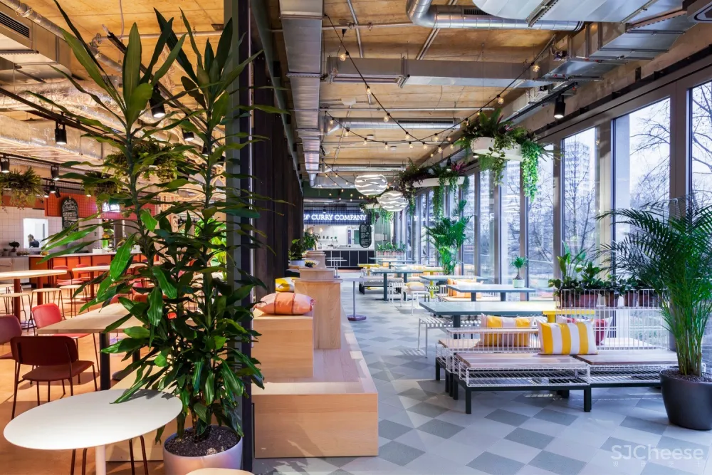 Kantini in Bikini Berlin / Studio Aisslinger