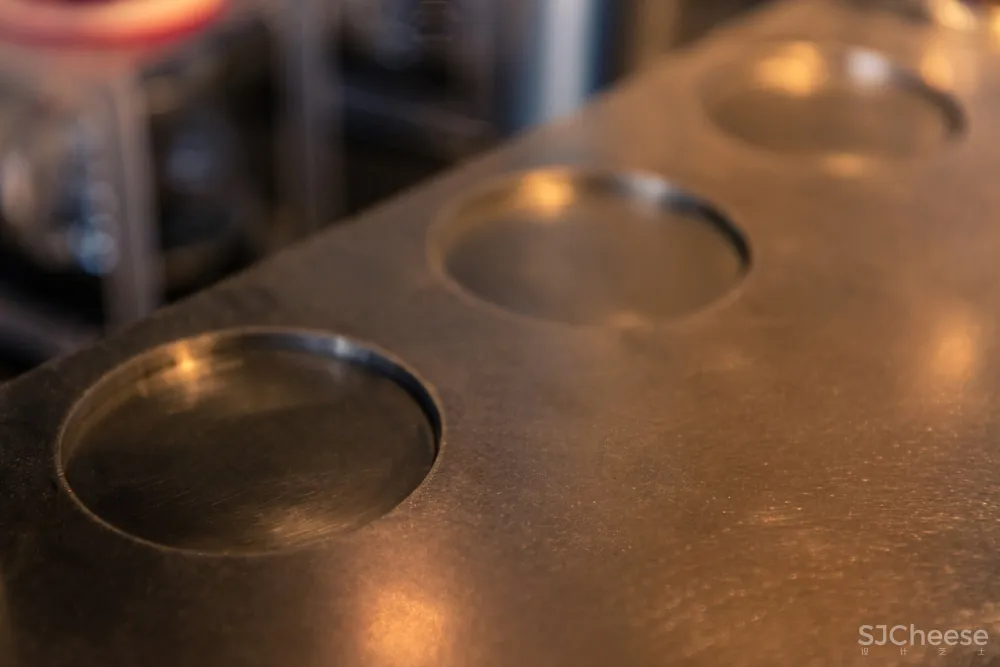 dongqi Architects | 南京Uniuni咖啡零售店 首