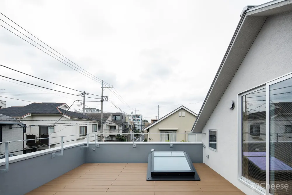 车库大厅住宅/塚越宮下建筑事务所+Keitarchi