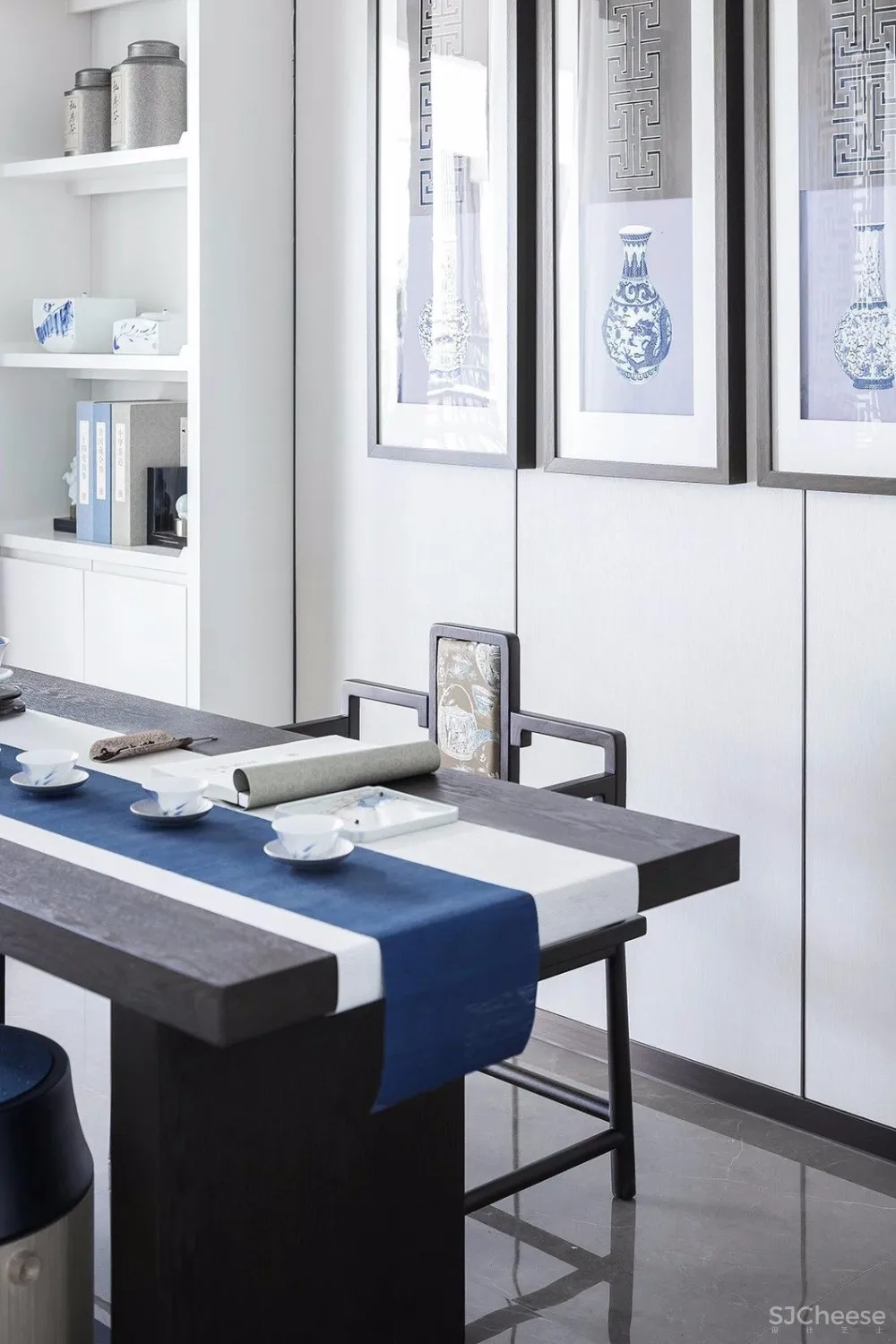 青花案|优雅中国白