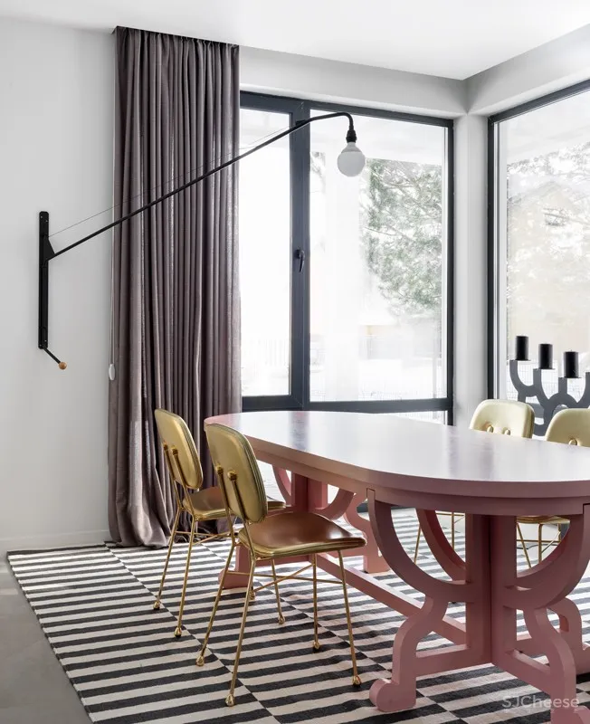 以“家庭美术馆”为主题的住宅设计 | Светлана Коледа 首