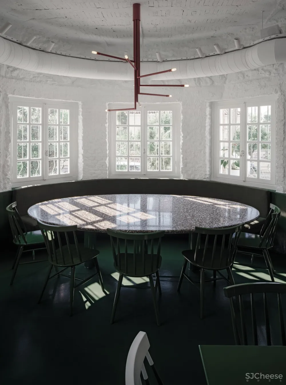 首发 | AK-A :雅典红绿撞色工业风 Atene餐厅