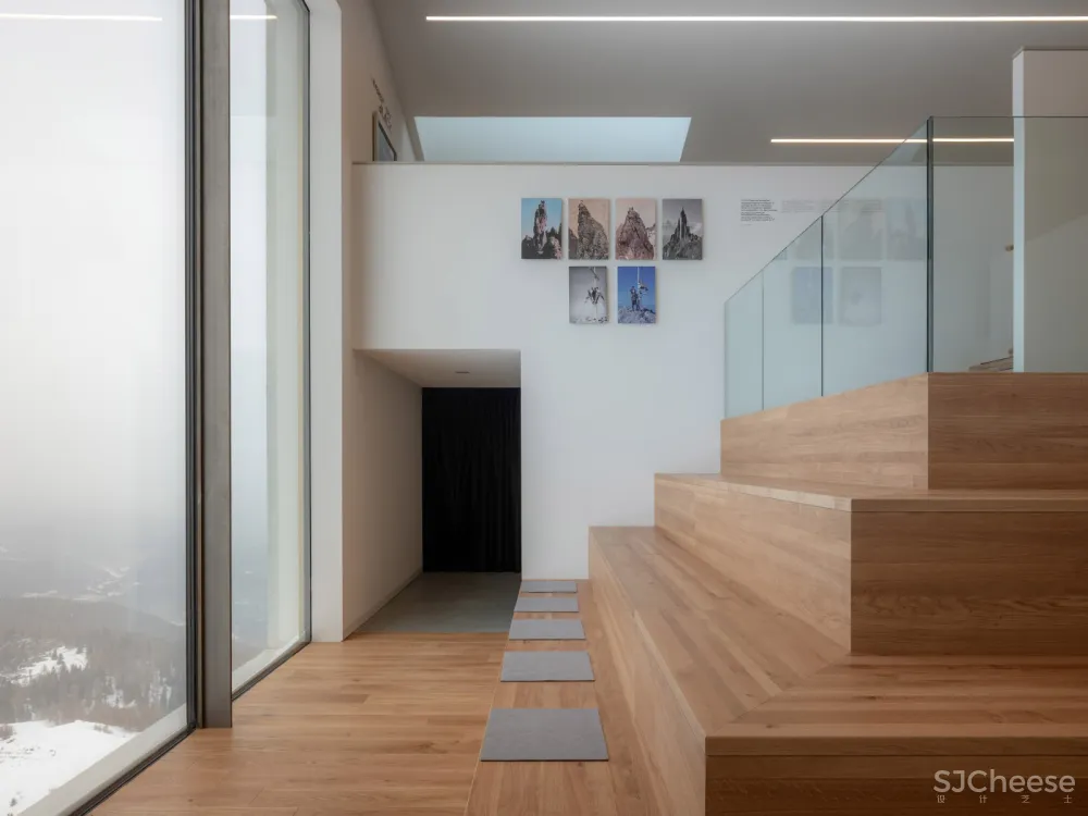 首发 | Mahlknecht：海拔2275米的意大利白云岩鲁曼山摄影博物馆