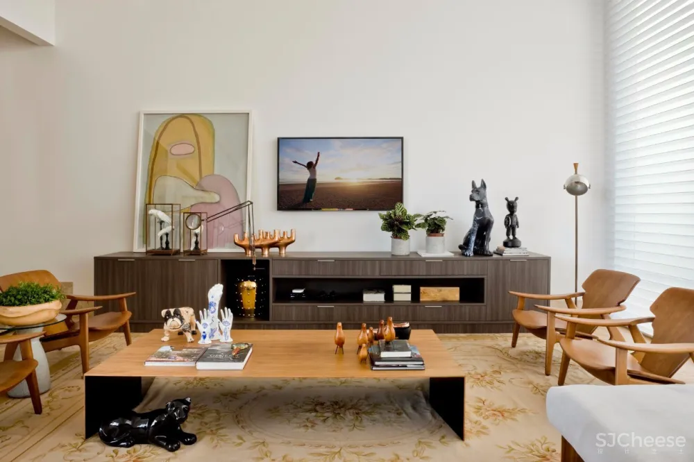 Leo Romano | 美学是通向幸福的道路