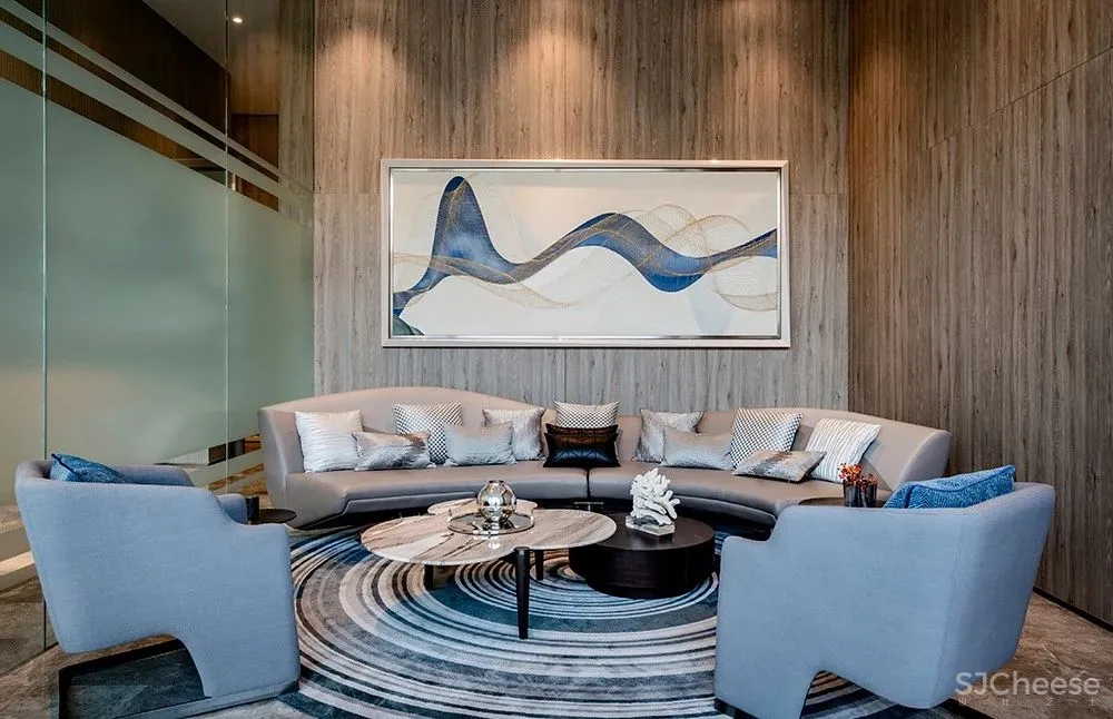 像一艘"未来飞船"的设计作品，太炫了！