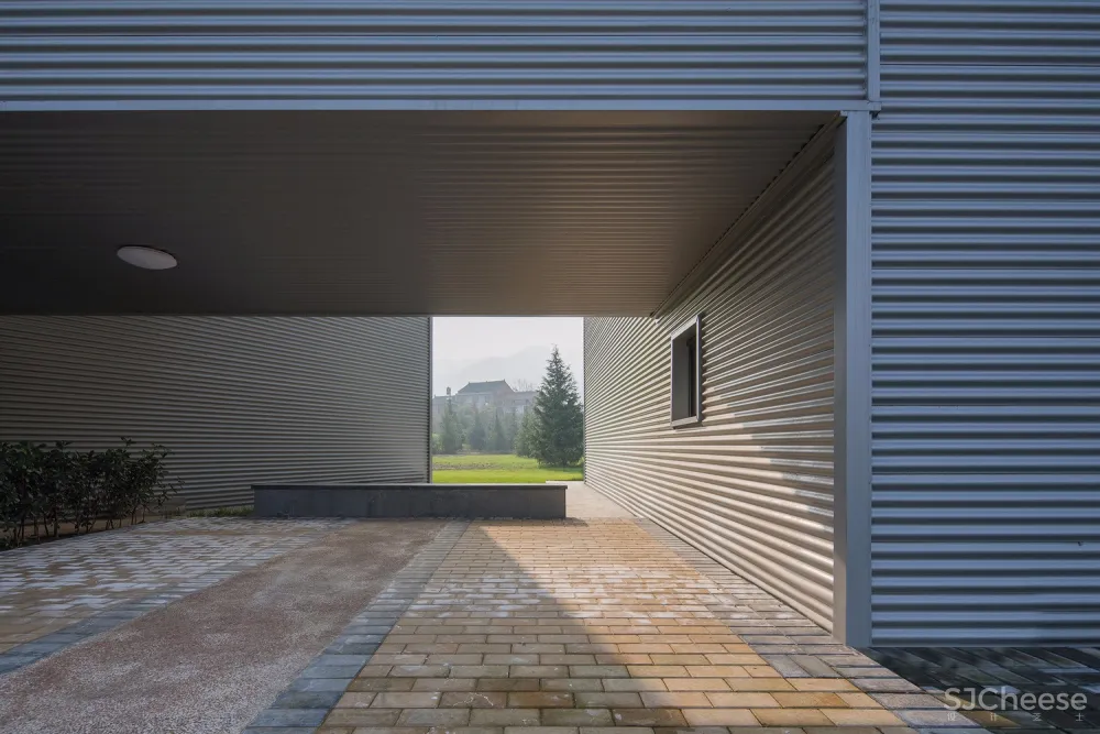 植物园专家公寓 / 土木石建筑