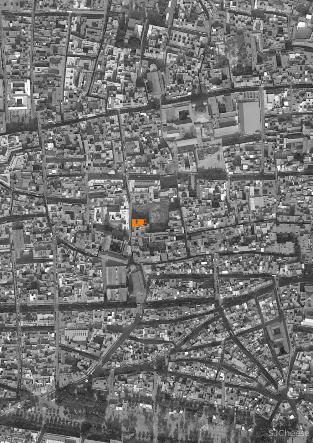 最新 | Harald schonegger & Inmaculada González:塞维利亚阳光庭院住宅 首