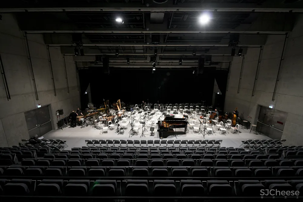 Centre for Contemporary Art DOX+ Petr Hajek Architekti