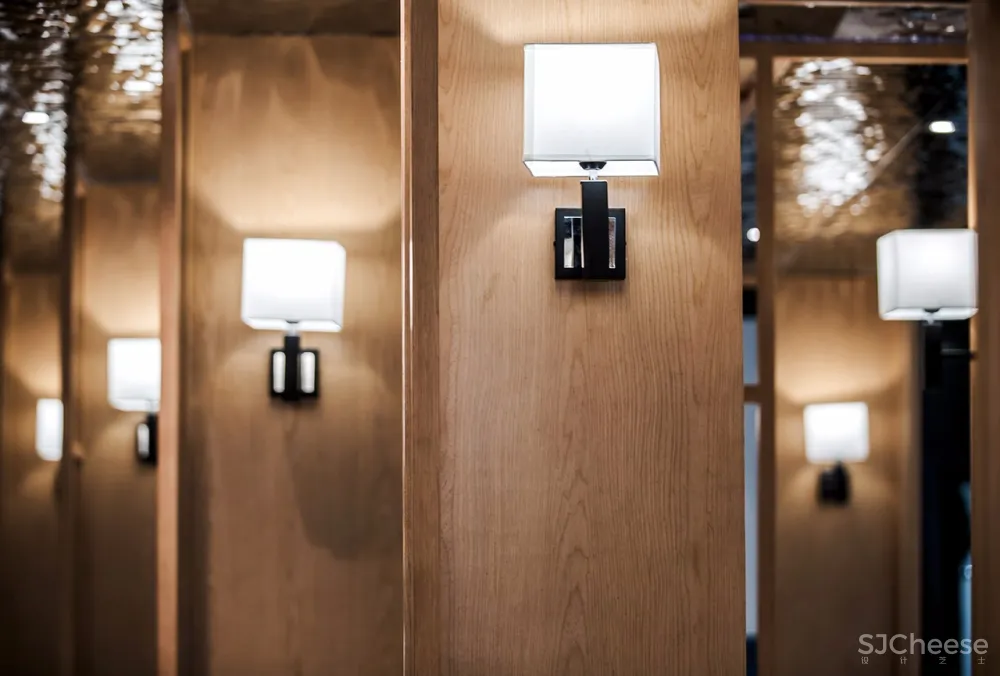 清风恰几许丨竹影入画来