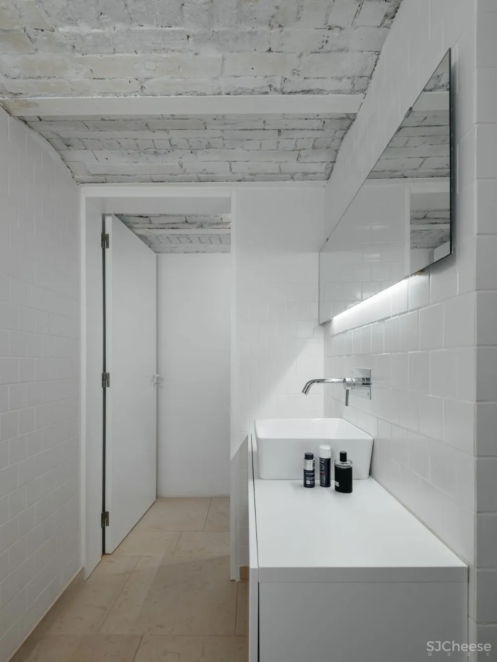 Filipe Foncesca Costa：里斯本拉帕公寓