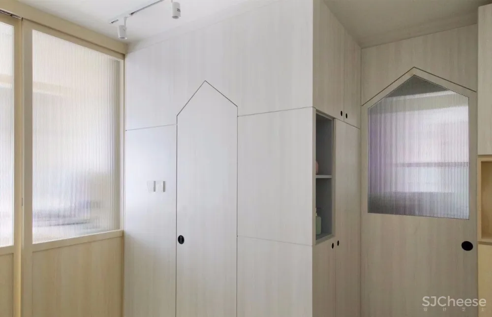 香港:三人+一猫+一鹦鹉=42平米的幸福生活