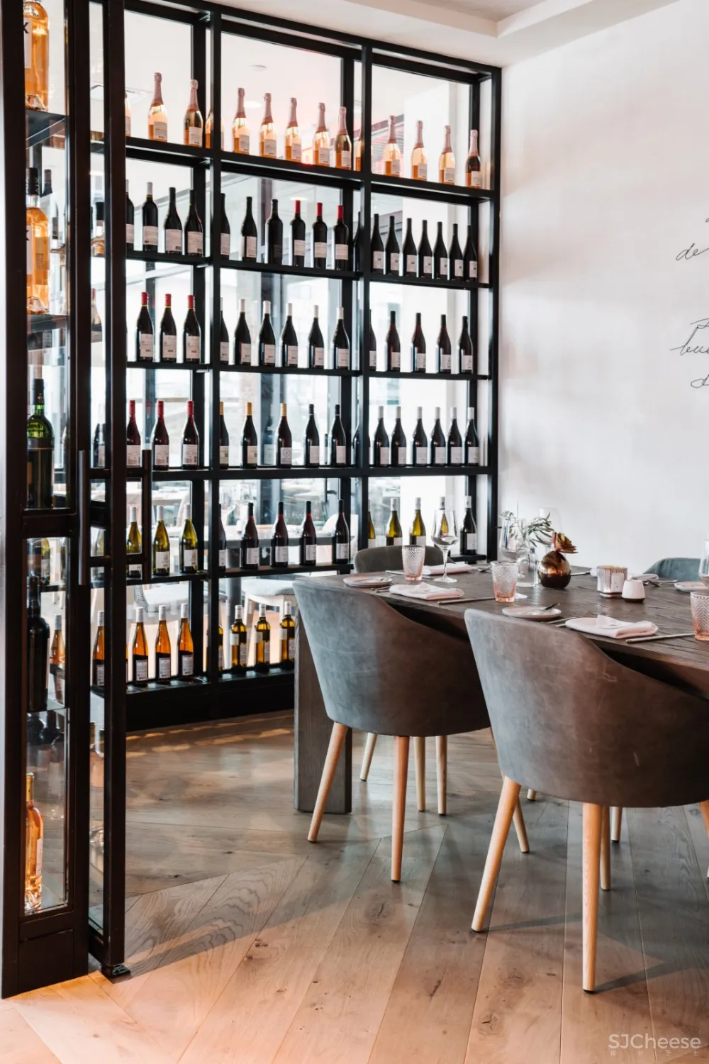 首发 | 融合了当代和乡村元素的法国餐厅：亚特兰大AI3餐厅