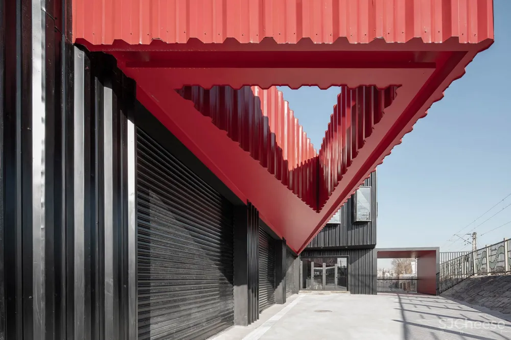 新作 | 上建下筑工作室:北京 The Pit House汽车俱乐部