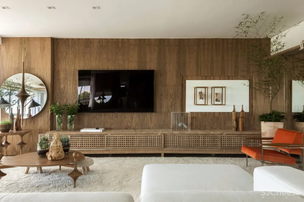 Leo Romano | 美学是通向幸福的道路