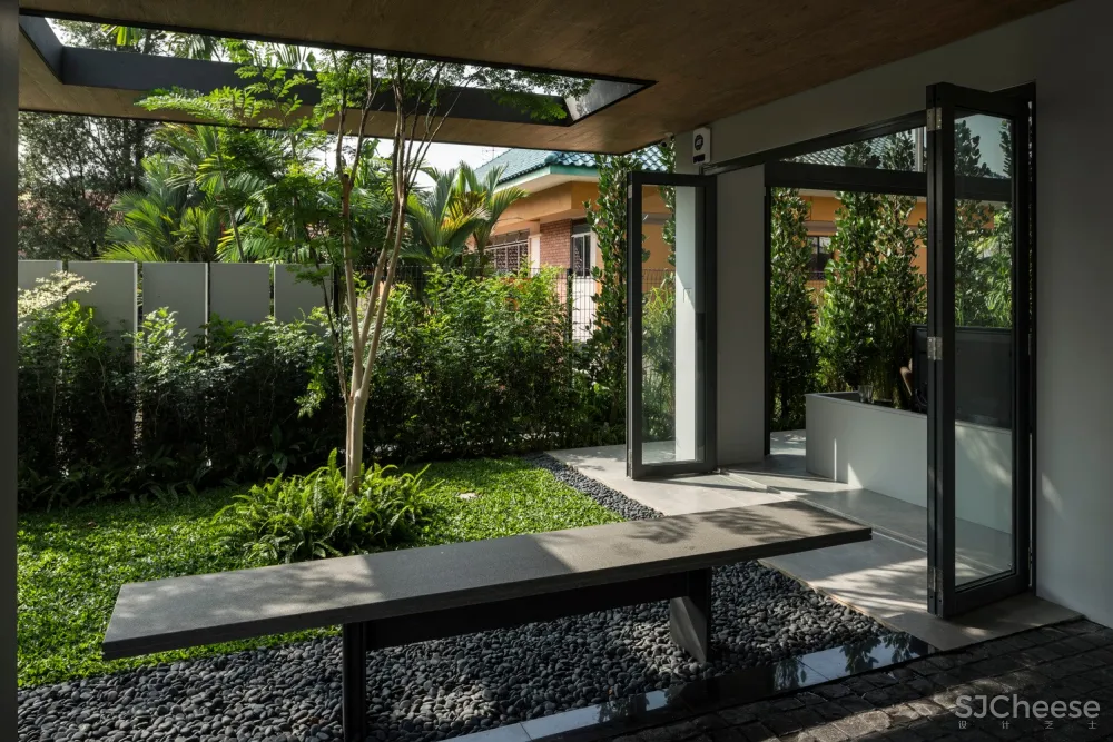 Clifton 山谷别墅 / FreightArchitects