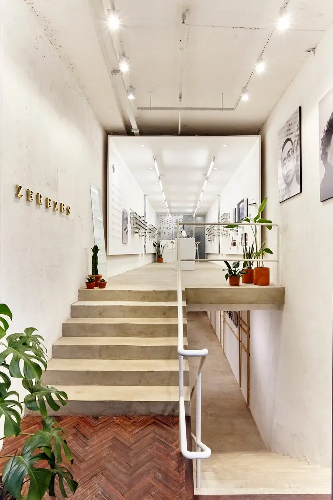 Tavares Duayer Arquitetura | 巴西与浮动画廊结合潮流眼镜店 Zerezes