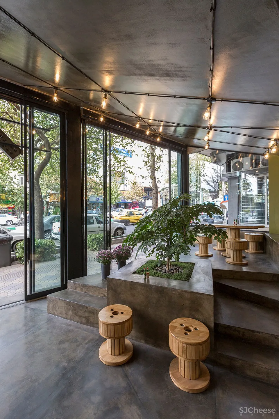 新作 | Admun Studio:德黑兰 Esi Burger餐厅 首